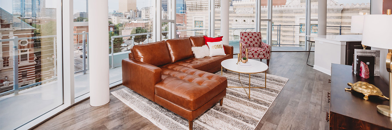 Midtown Flats bird eye view of the building and sidewalks.