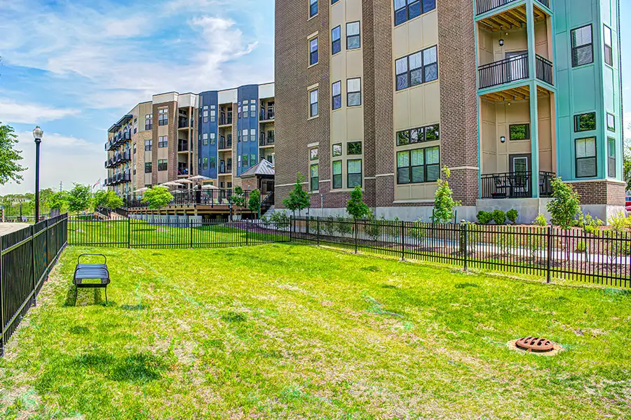 Dog park at East Bank Noblesville Riverside Apartments